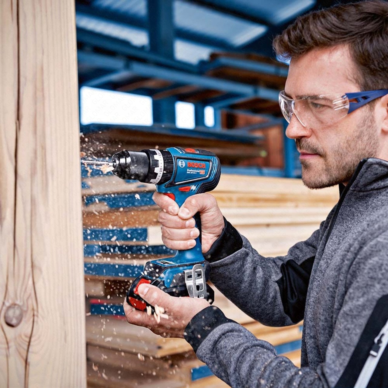 Bosch GSB 18V-90 C Brushless 18V Combi Drill with 2x4Ah Batteries, Charger  Case