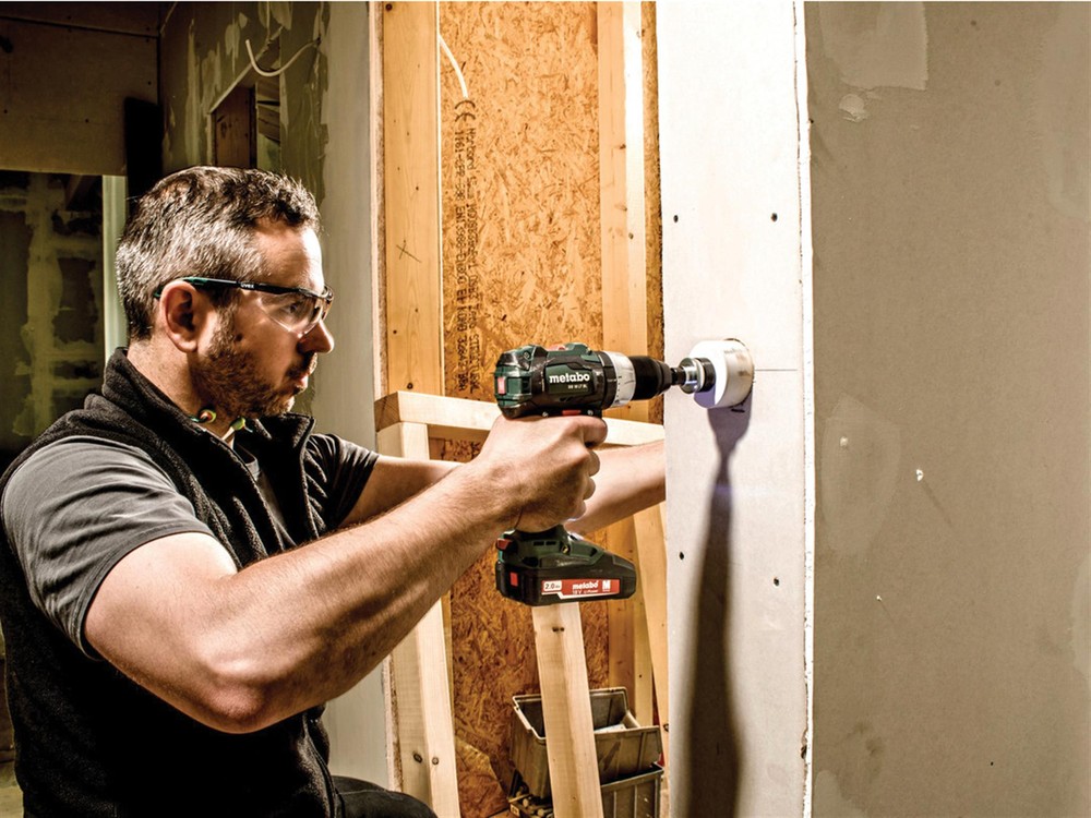 Metabo SB 18 LT BL Brushless Combi Drill 18V Bare Unit  metaBOX  602316840