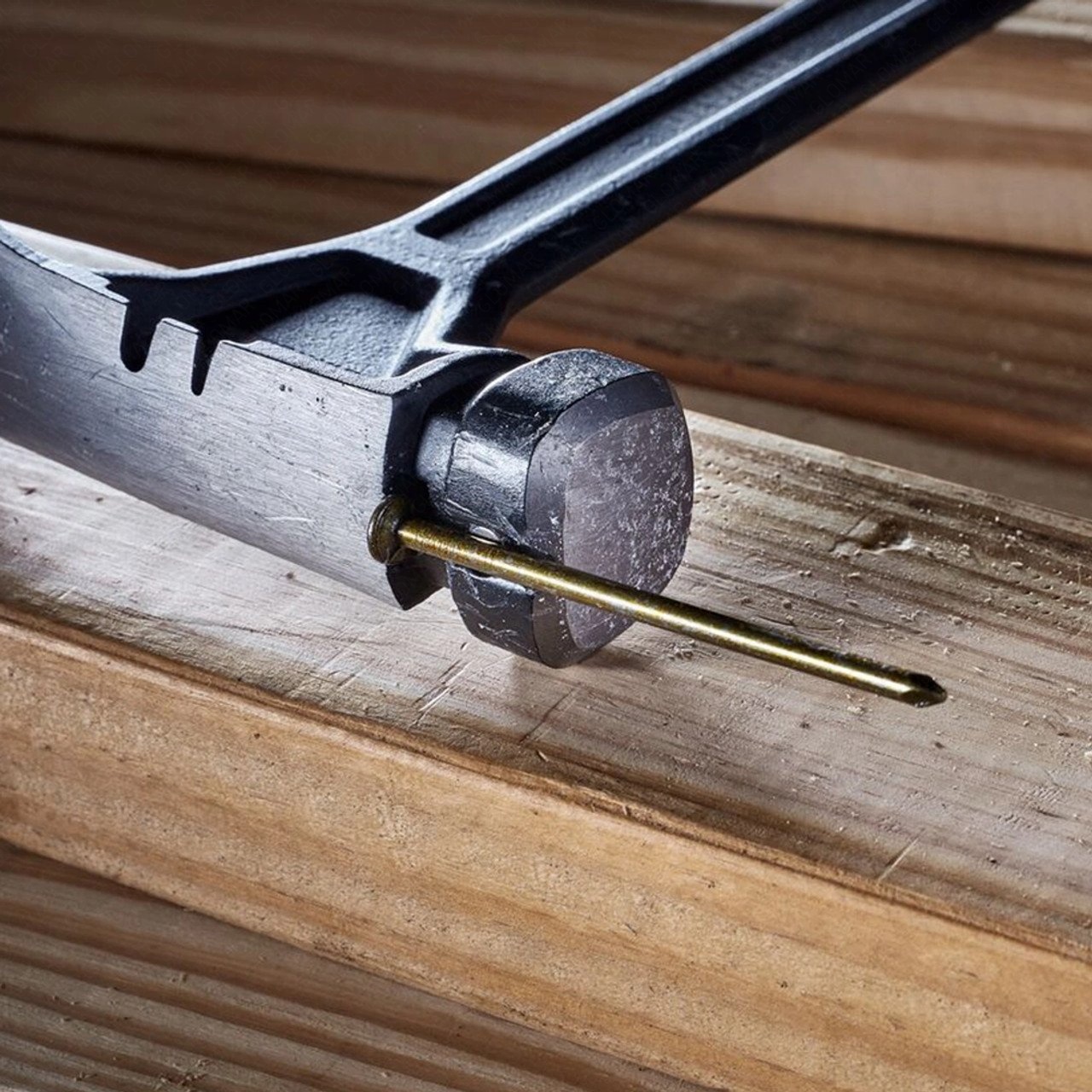 Dewalt 22oz 0.62kg Rip Claw Framing Hammer DWHT51006-0